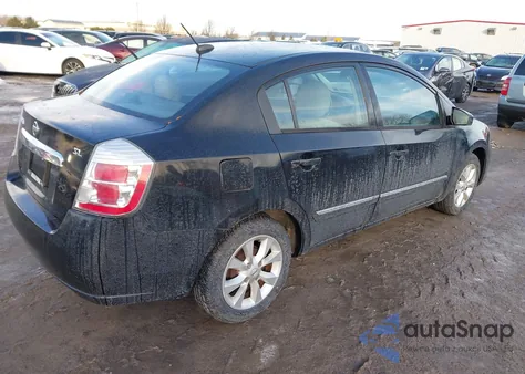 2010 Nissan Sentra 2.0Sl z USA, uszkodzony, nr VIN 3N1AB6APXAL693101